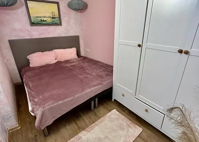 Family アパート *