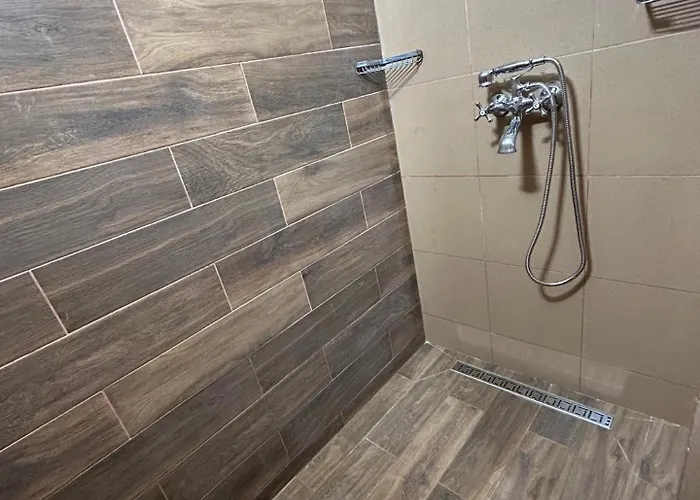 Family アパート ヴァルナ